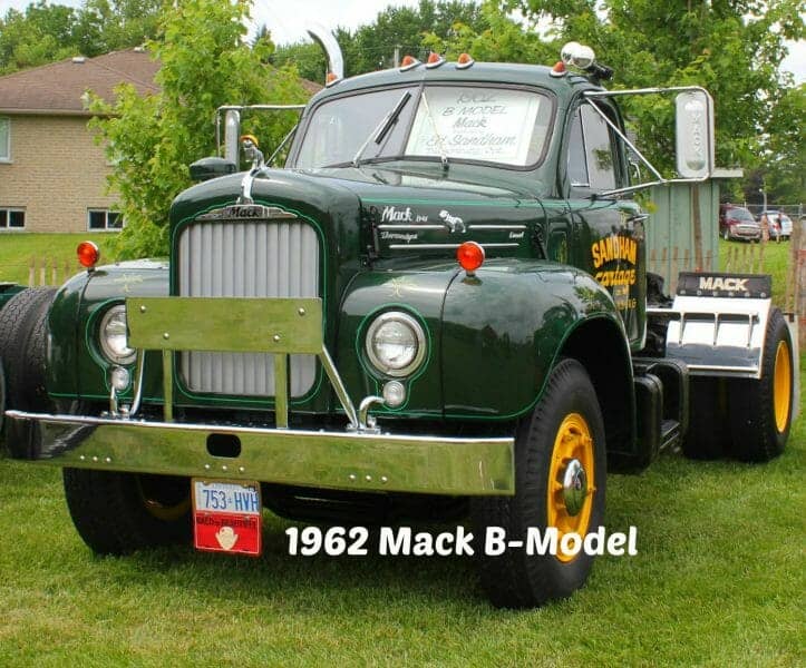 1962 Green B61 Mack Truck